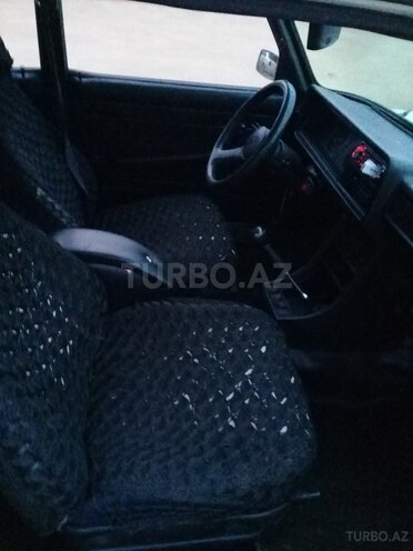 LADA (VAZ) 2107 2008, 98,000 km - 1.6 л - Salyan