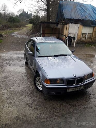 BMW 318 1994, 236,699 km - 1.8 l - Lənkəran