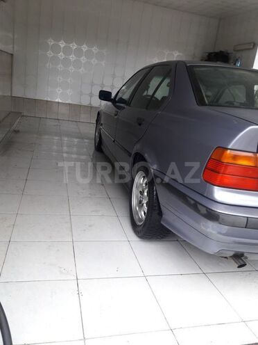BMW 318 1994, 236,699 km - 1.8 l - Lənkəran