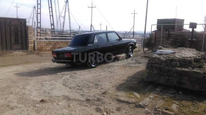 LADA (VAZ) 2107 2010, 256,000 km - 1.6 l - 