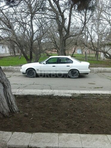 BMW 520 1994, 300,000 km - 2.0 l - Bakı
