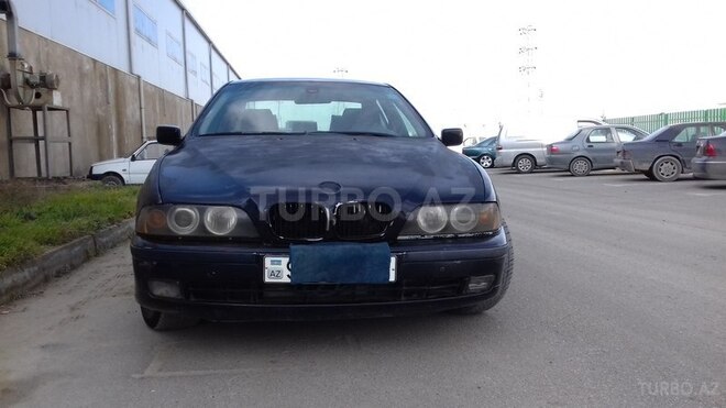 BMW 523 1996, 380,000 km - 2.5 л - Bakı