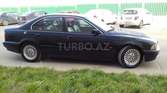 BMW 523 1996, 380,000 km - 2.5 л - Bakı