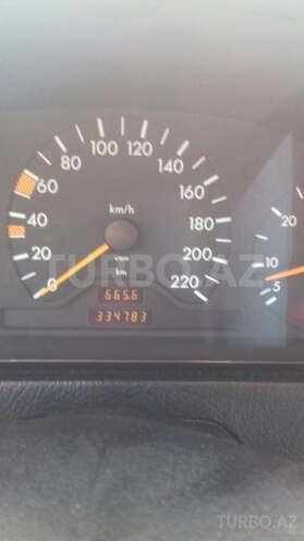 Mercedes C 220 1997, 334,783 km - 2.2 л - Bakı