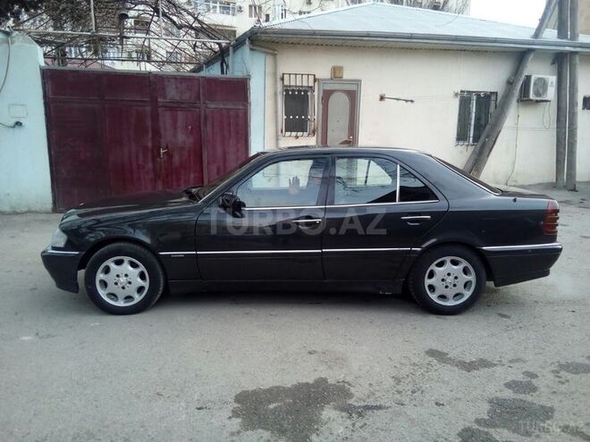 Mercedes C 220 1993, 280,000 km - 2.2 л - Bakı