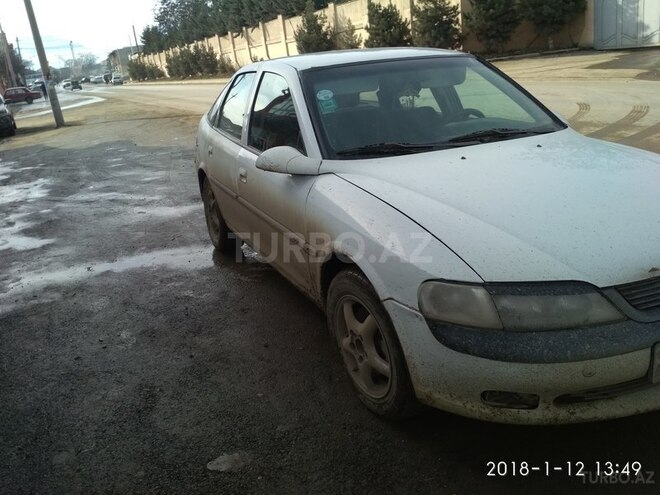 Opel Vectra 1997, 298,300 km - 2.0 l - Quba