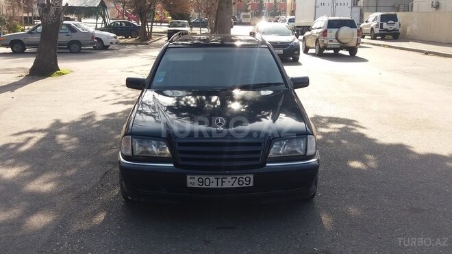 Mercedes C 180 1999, 218,000 km - 1.8 l - Bakı