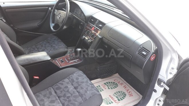 Mercedes C 200 1999, 196,154 km - 2.0 л - Sumqayıt