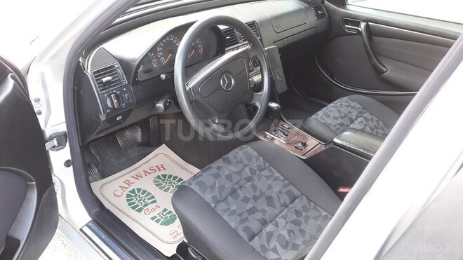 Mercedes C 200 1999, 196,154 km - 2.0 л - Sumqayıt