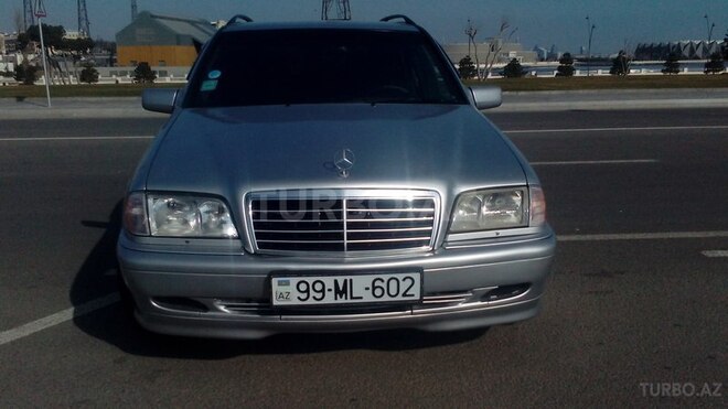 Mercedes C 200 1998, 260,000 km - 2.0 l - Bakı