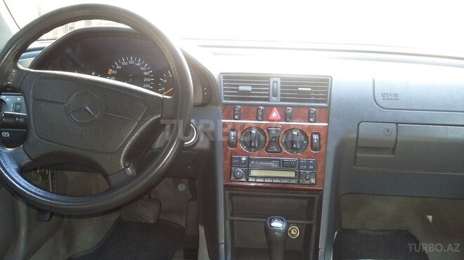 Mercedes C 180 1998, 269,896 km - 1.8 l - Bakı