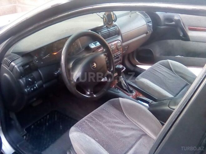 Opel Omega 1996, 230,000 km - 2.0 l - Bakı
