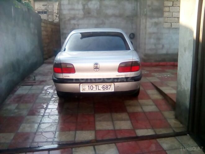 Opel Omega 1996, 230,000 km - 2.0 l - Bakı