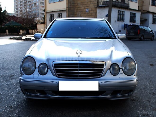 Mercedes E 240 2000, 240,000 km - 2.6 l - Bakı