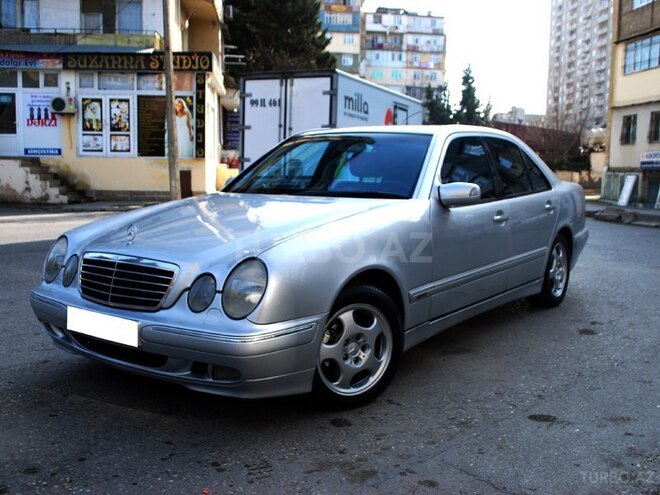 Mercedes E 240 2000, 240,000 km - 2.6 l - Bakı