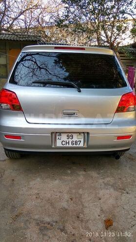 Mitsubishi Airtrek 2001, 185,000 km - 2.0 l - Bakı
