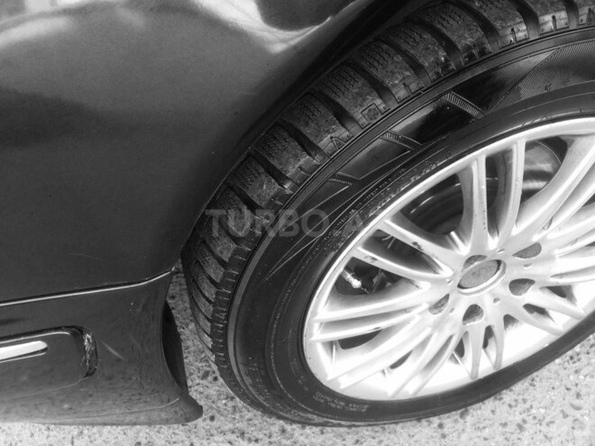 Mercedes E 280 2000, 350,000 km - 2.8 l - Bakı