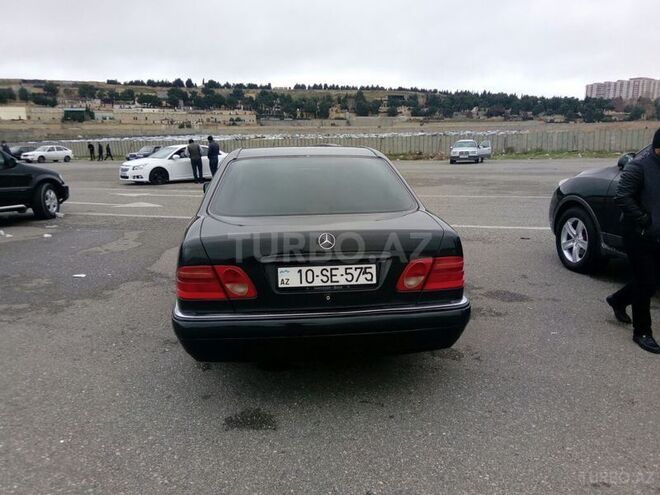 Mercedes E 230 1996, 277,264 km - 2.3 л - Bakı