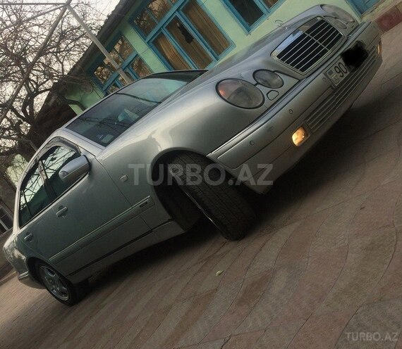 Mercedes E 320 1998, 250,000 km - 3.2 l - Bakı