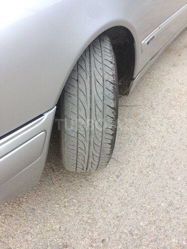 Mercedes E 320 1998, 250,000 km - 3.2 l - Bakı
