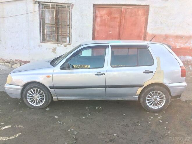 Volkswagen Golf 1996, 29,000 km - 0.1 l - Gəncə