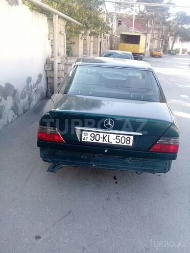 Mercedes E 300 1995, 352,586 km - 0.3 l - Bakı
