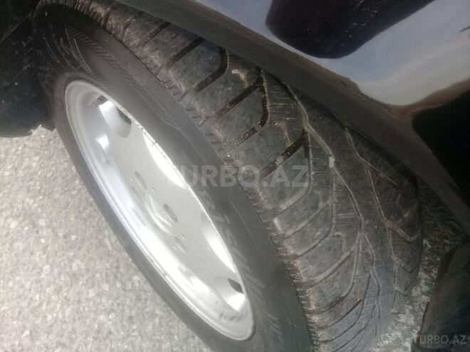 Mercedes C 180 1998, 220,000 km - 1.8 l - Sumqayıt