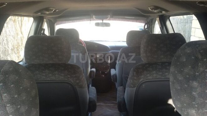 Kia Carnival 1999, 260,000 km - 0.3 л - Sabirabad
