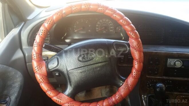 Kia Carnival 1999, 260,000 km - 0.3 л - Sabirabad