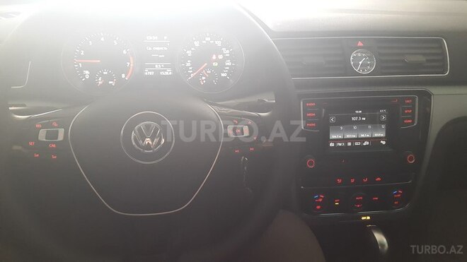 Volkswagen Passat 2017, 6,980 km - 1.8 l - Bakı