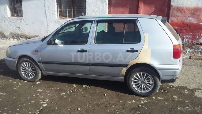 Volkswagen Golf 1996, 185,000 km - 1.8 л - Gəncə