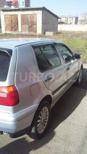 Volkswagen Golf 1996, 185,000 km - 1.8 л - Gəncə