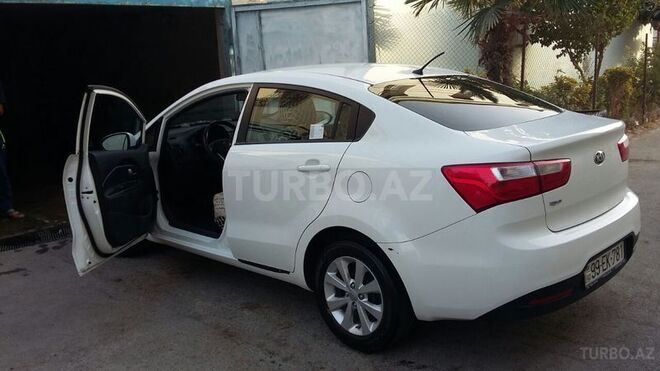 Kia Rio 2013, 199,650 km - 1.4 л - Bakı