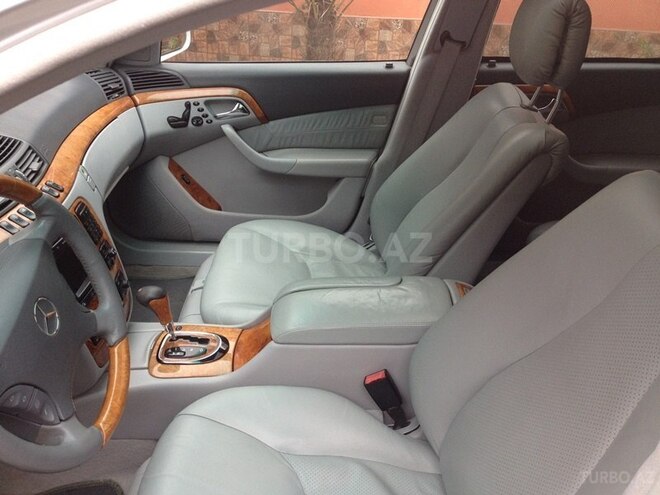 Mercedes S 320 2001, 341,000 km - 3.2 l - Qusar