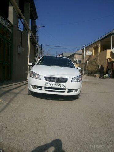 Iran Khodro Runna 2013, 117,000 km - 1.6 л - Bakı