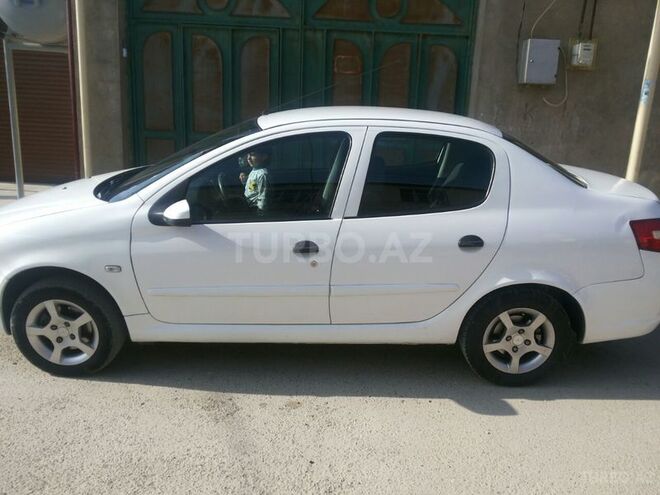 Iran Khodro Runna 2013, 117,000 km - 1.6 л - Bakı