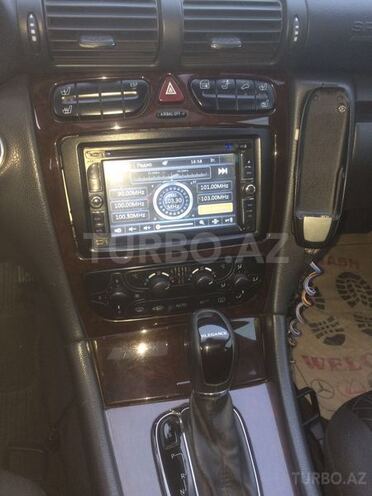 Mercedes C 180 2003, 248,000 km - 1.8 l - Bakı
