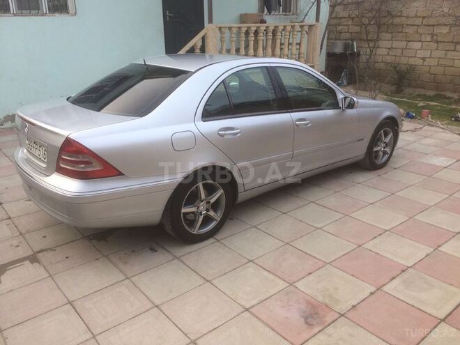 Mercedes C 180 2003, 248,000 km - 1.8 l - Bakı