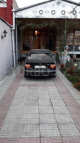 BMW 523 1997, 264,500 km - 2.5 л - Şəki