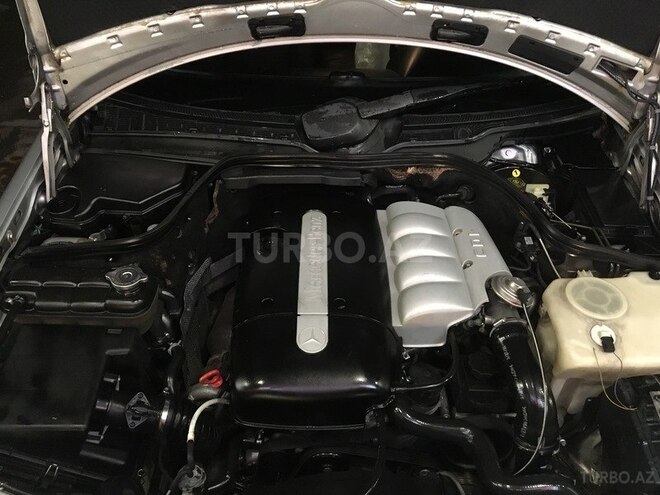 Mercedes C 220 1999, 230,000 km - 2.2 l - Bakı