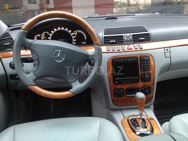 Mercedes S 320 2001, 341,000 km - 3.2 l - Qusar
