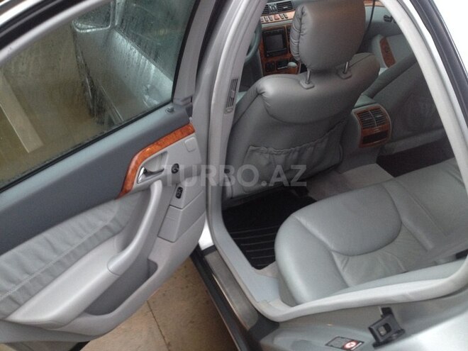 Mercedes S 320 2001, 341,000 km - 3.2 l - Qusar