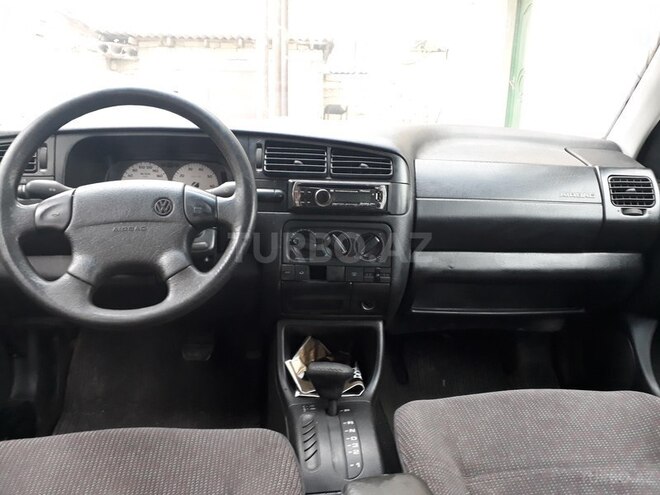 Volkswagen Golf 1997, 181,254 km - 2.0 l - Sumqayıt