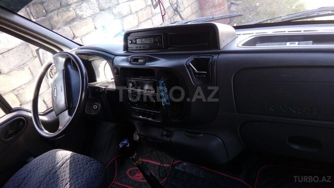 Ford Transit 2002, 367,000 km - 2.4 l - Qəbələ