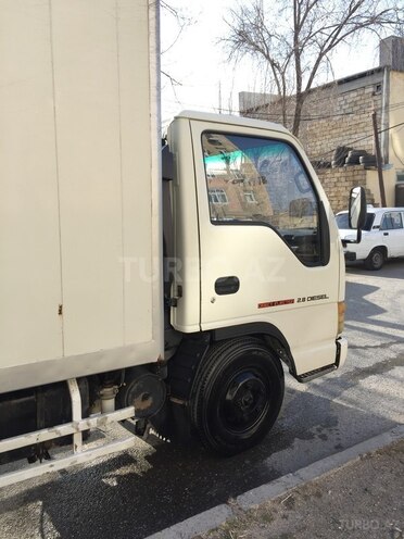 Isuzu NKR 55 L 2008, 185,000 km - 3.0 л - Sumqayıt
