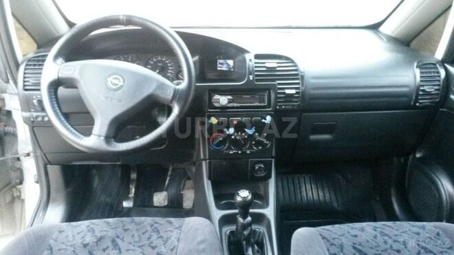 Opel Zafira 2000, 250,000 km - 1.6 l - Sumqayıt