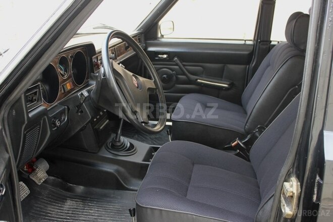 GAZ 24 1989, 60,000 km - 2.4 л - Bakı