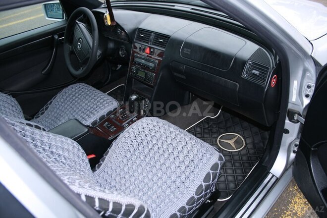 Mercedes C 200 2000, 147,000 km - 2.0 л - Göyçay