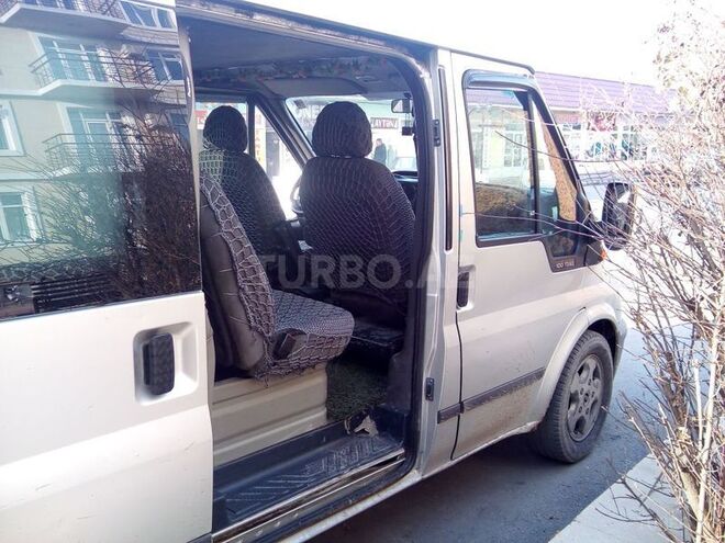 Ford Transit 2002, 200,000 km - 2.2 l - Qəbələ