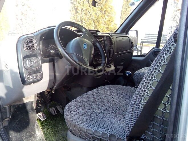 Ford Transit 2002, 200,000 km - 2.2 l - Qəbələ